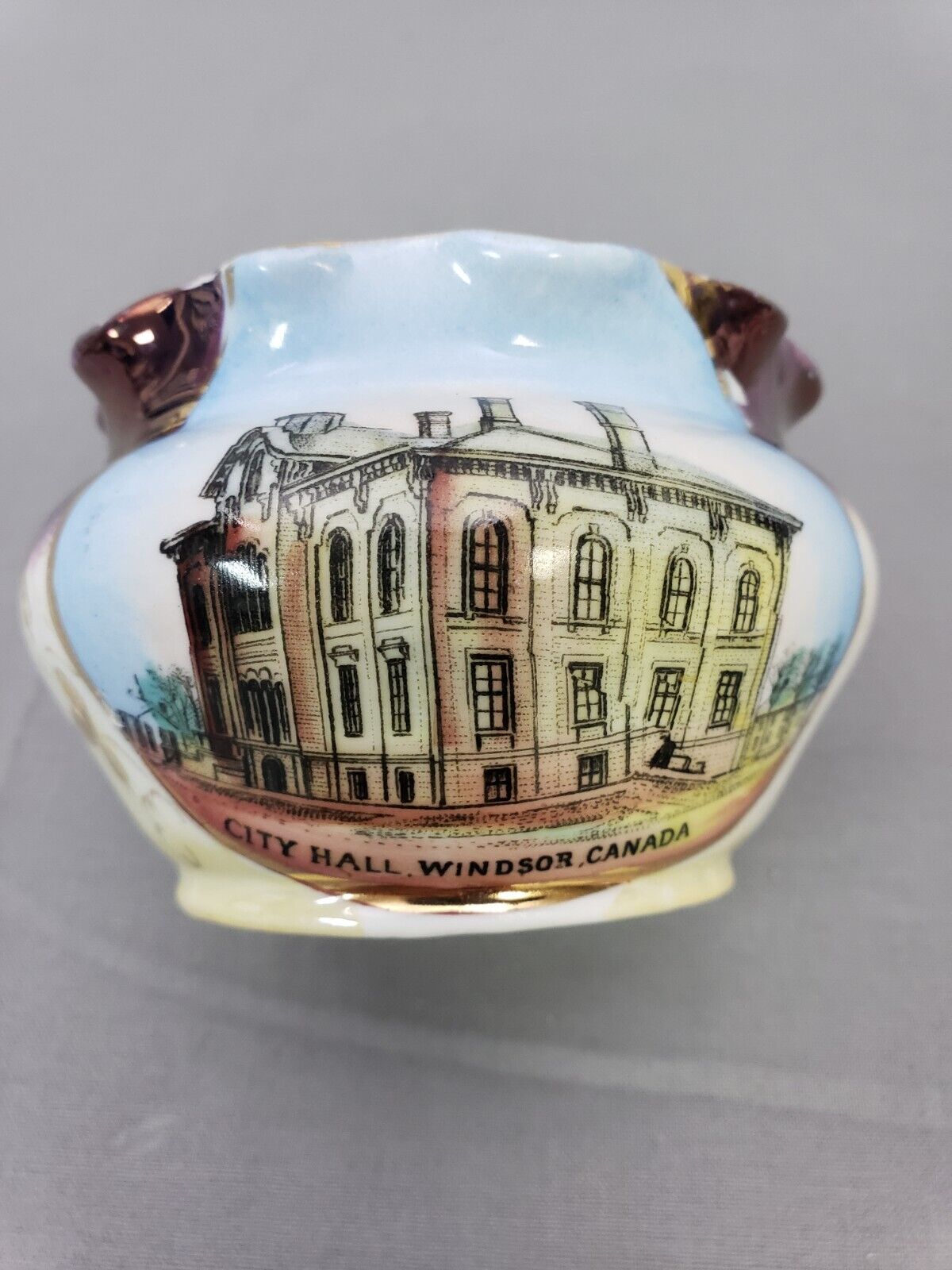 Ladies Spittoon or Cuspidor Porcelain City Hall Windsor Canada Made in Germany