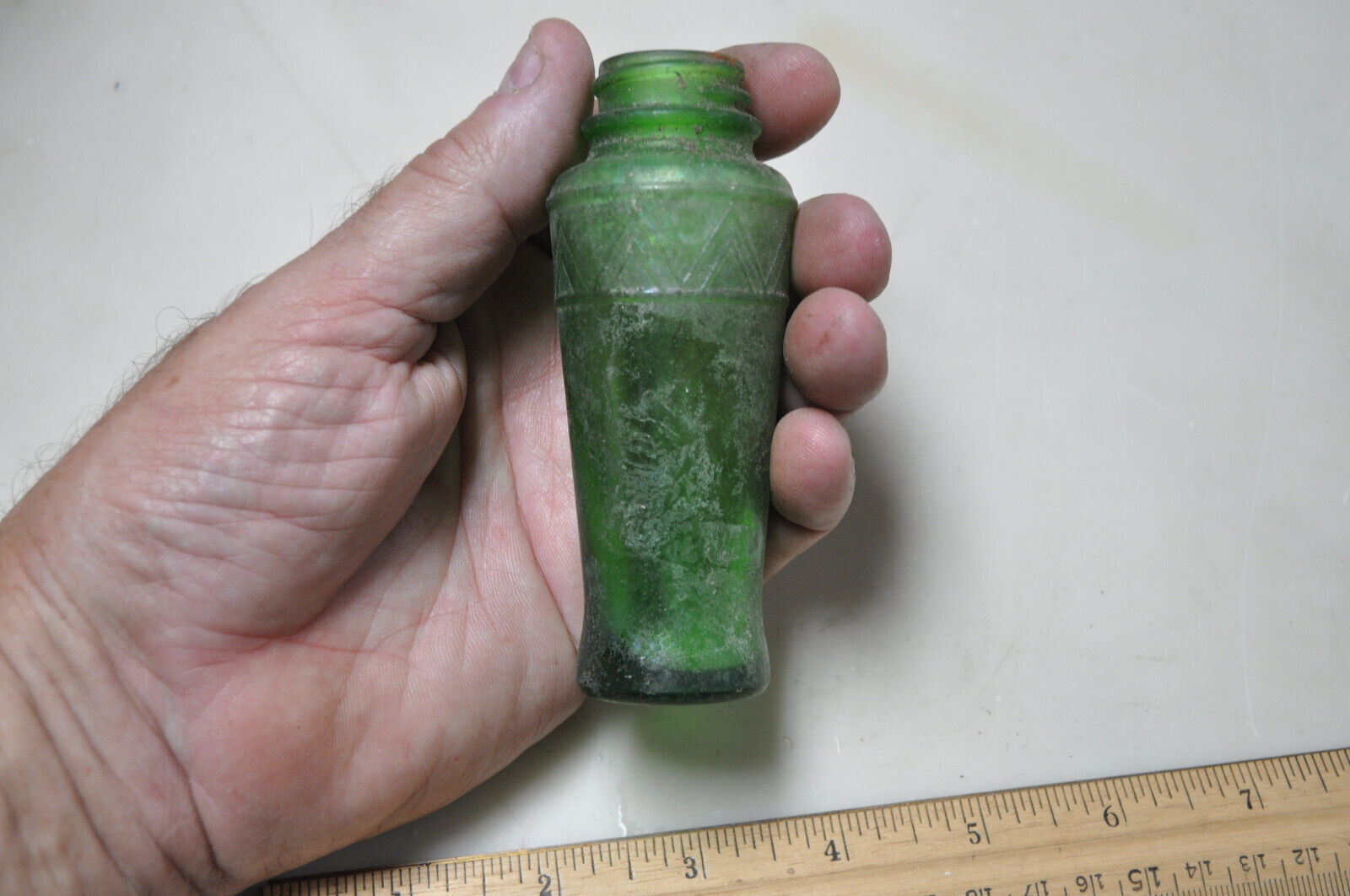 Vintage/Antique Screw Top green glass bottle , This is a Dug up bottle, South Ga