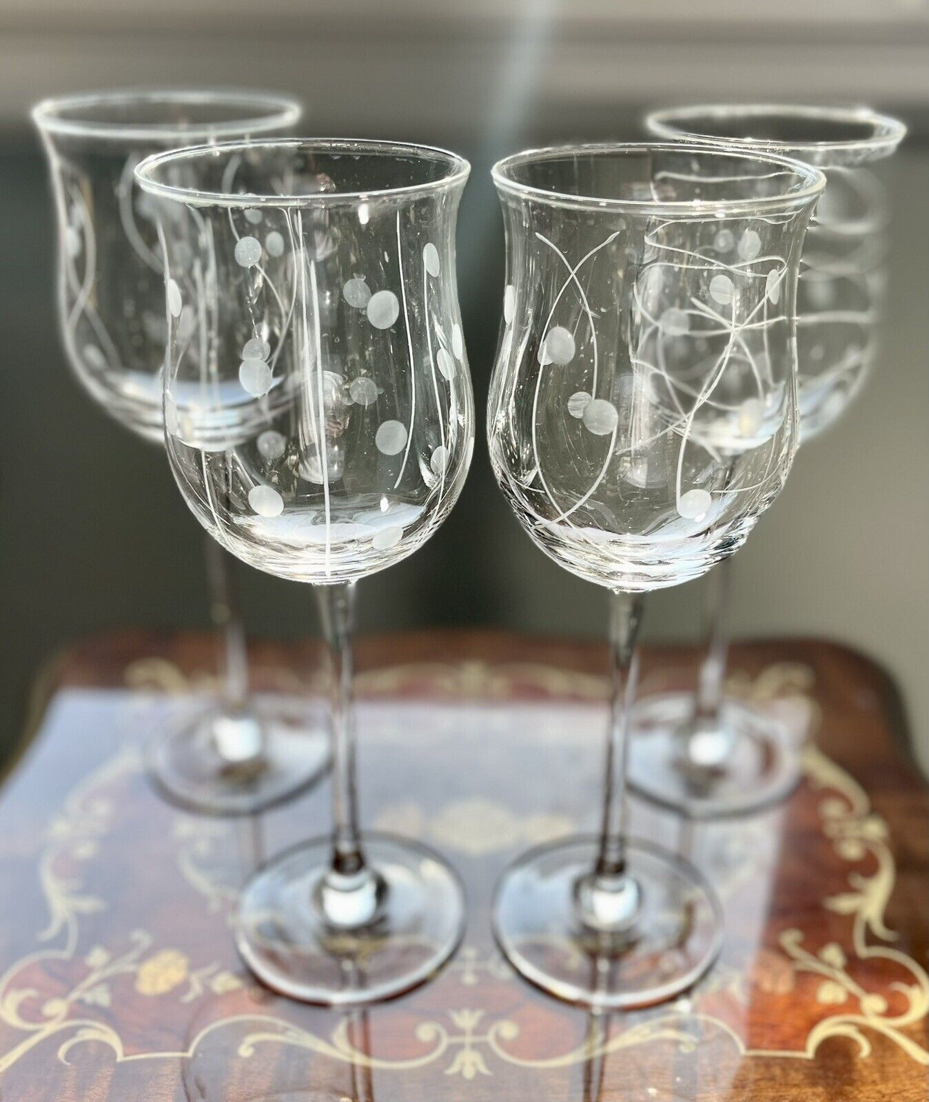 Lenox Assorted Graphics Etched Tulip Shape Wine Glasses Set of 4