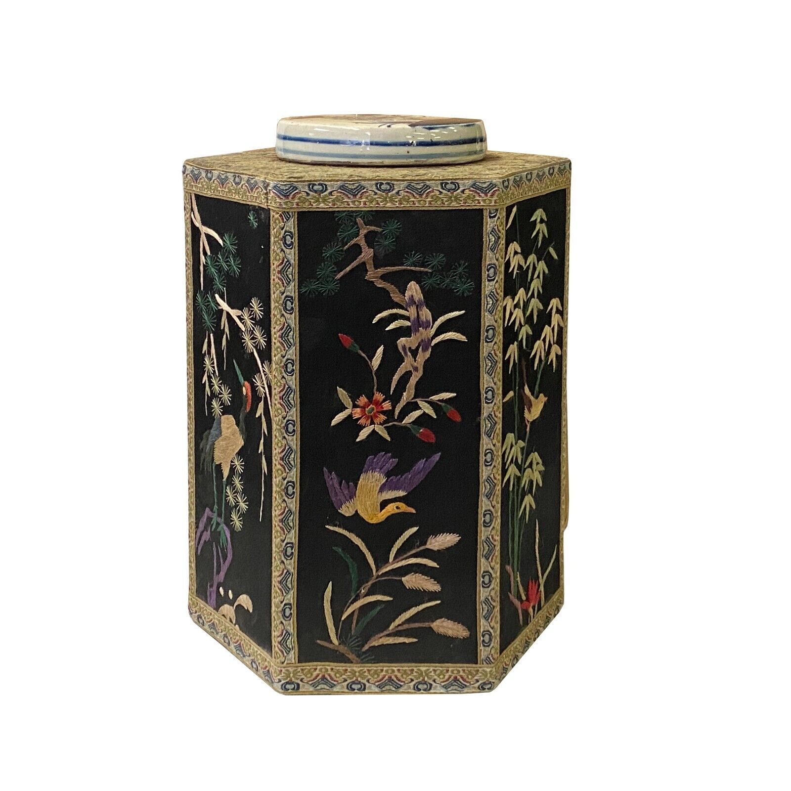 Chinese Black Hexagon Container Flower Birds Embroidery Porcelain Cover ws2659