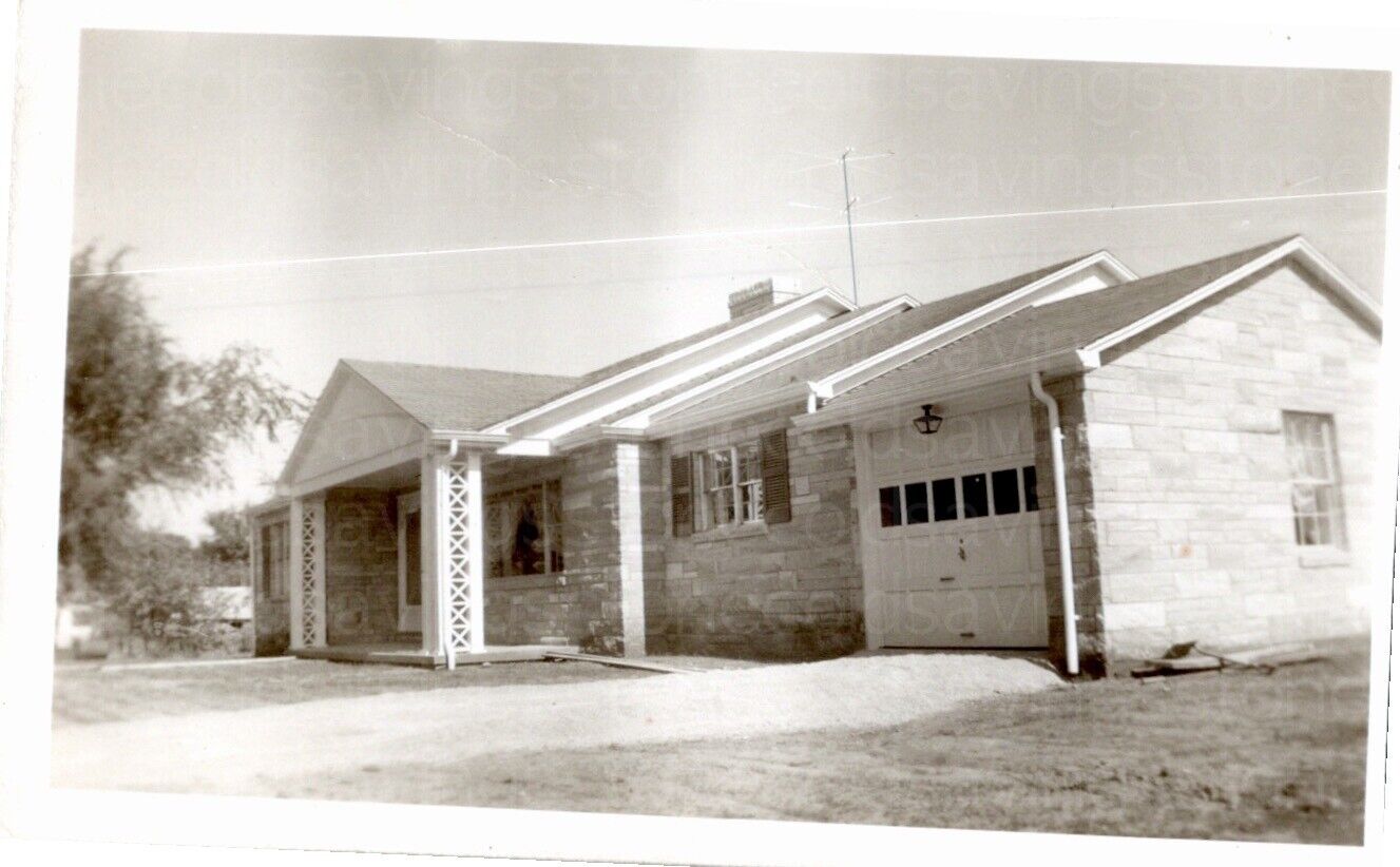 VINTAGE B&W FOUND PHOTO - 1940S - NEWLY CONSTRUCTED HOUSE BEAUTIFUL STONE HOME