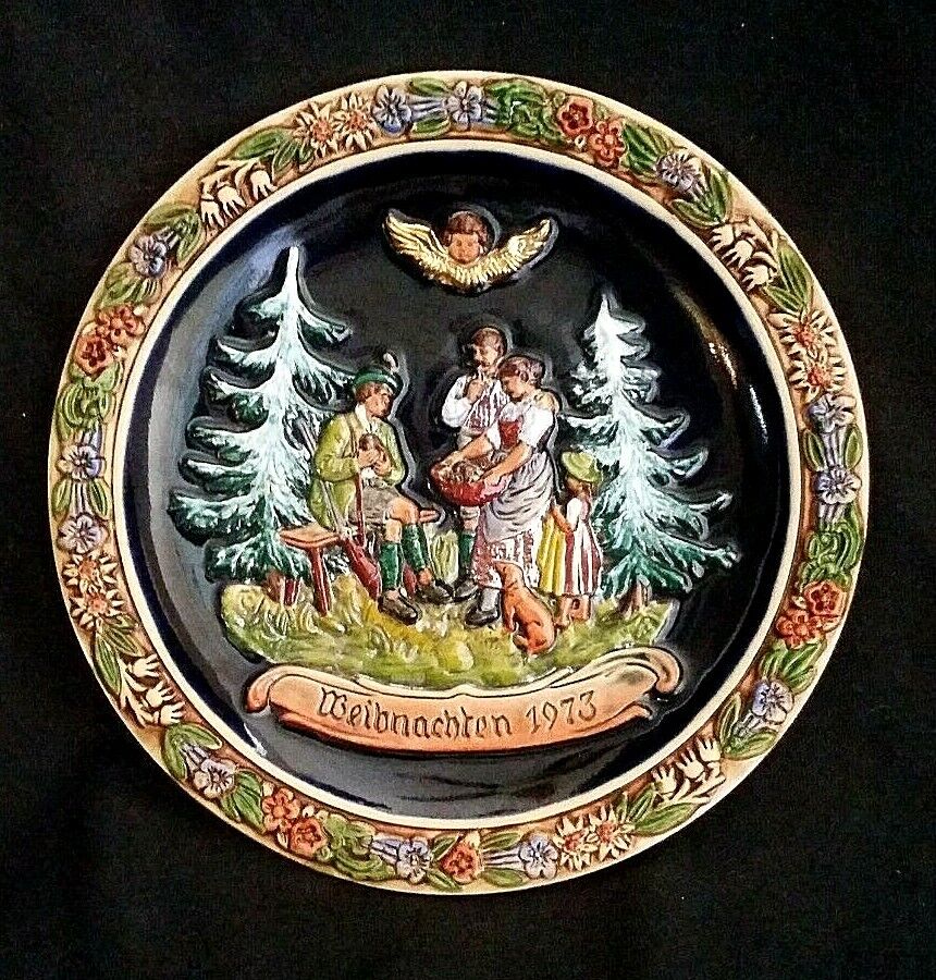 Weihnachten 1973 Limited Edition Heco #775 Plate Cobalt Stoneware West Germany