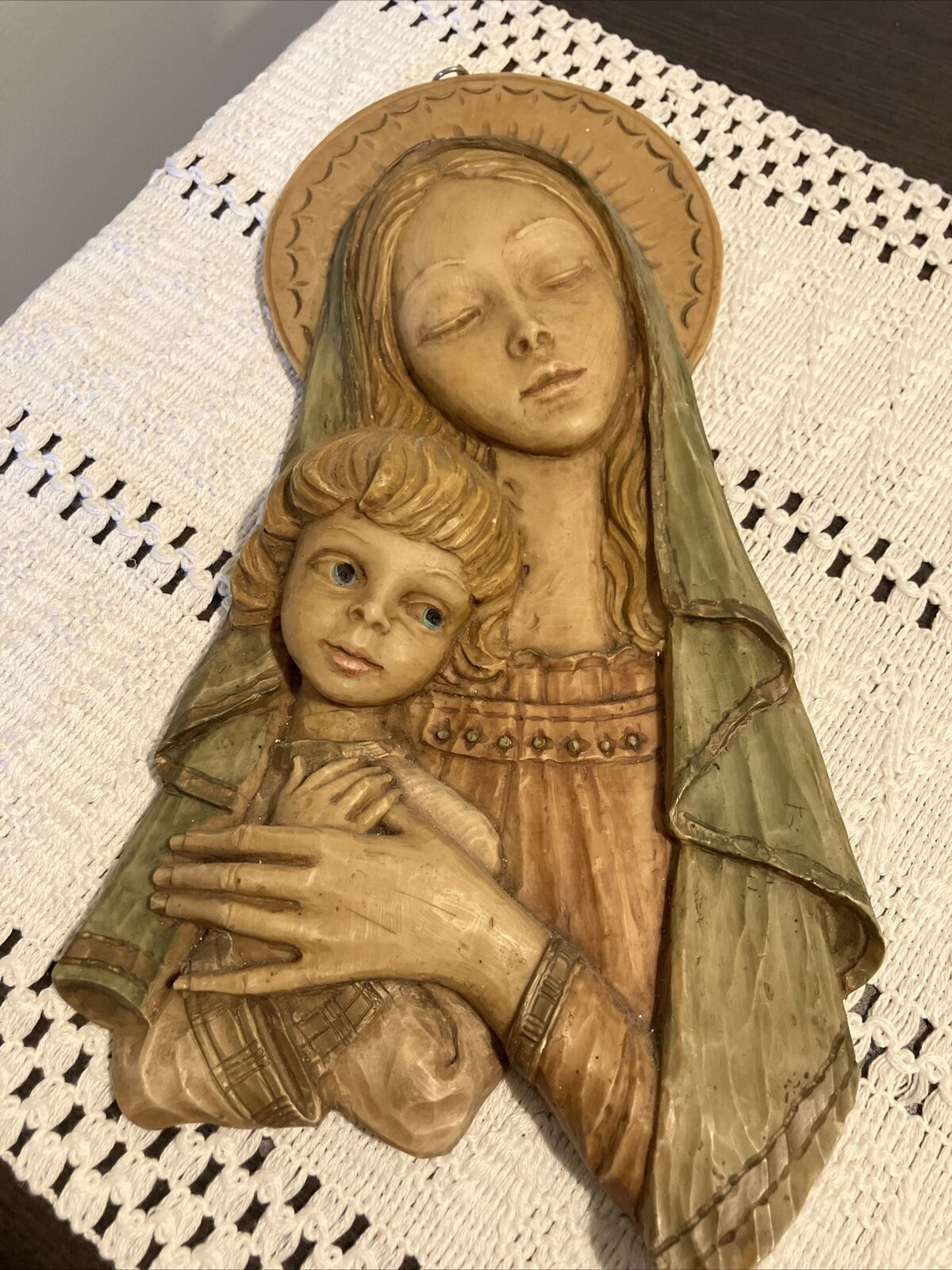 Vintage Madonna And Blue Eyes Child Resin Wall Plaque.  11”
