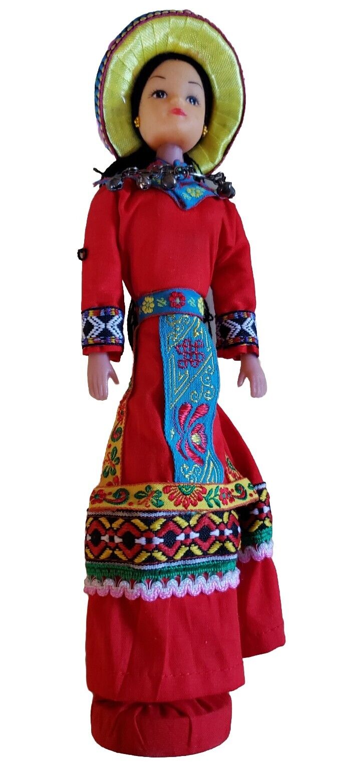 Vintage Nationality Celebration Doll Of China - Maio Zu Doll Embroidered 