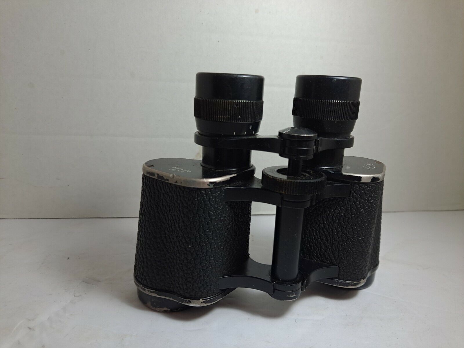 Vintage Wolfe Wetzlar 8X30 Binoculars Made in Germany #85384