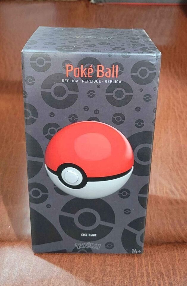 Poke Ball Pokemon Pokeball Electronic Die-Cast Metal Replica by Wand Company