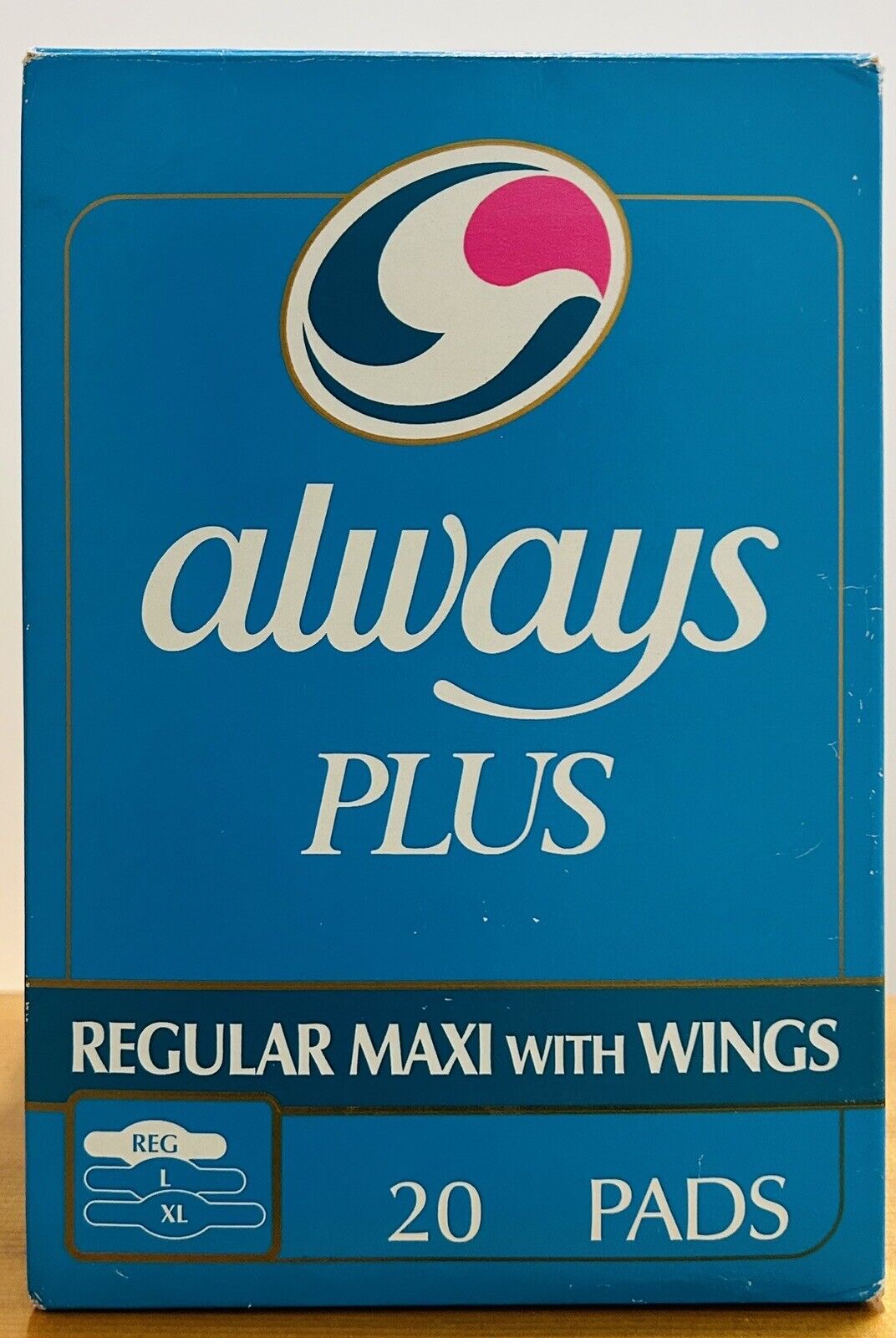 Vintage Always Plus maxi pads 16 Unused Pads ( Open Box)