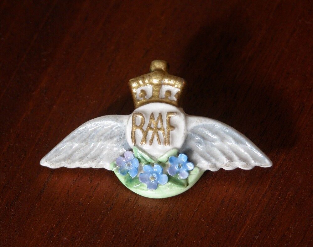 Royal Australian Air Force RAAF Porcelain Pin Brooch Crown Staffordshire England
