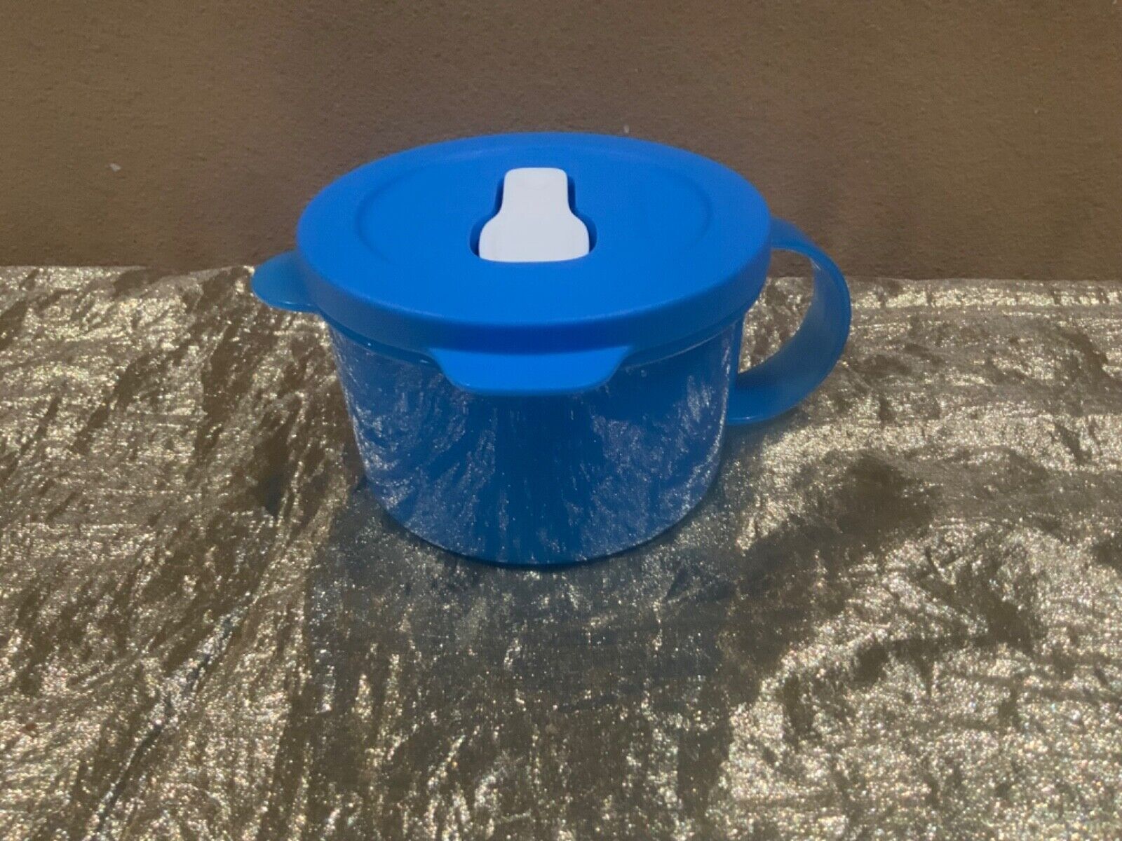 New Beautiful Tupperware Crystalwave Mini Soup Mug Microwaveable Blue Color
