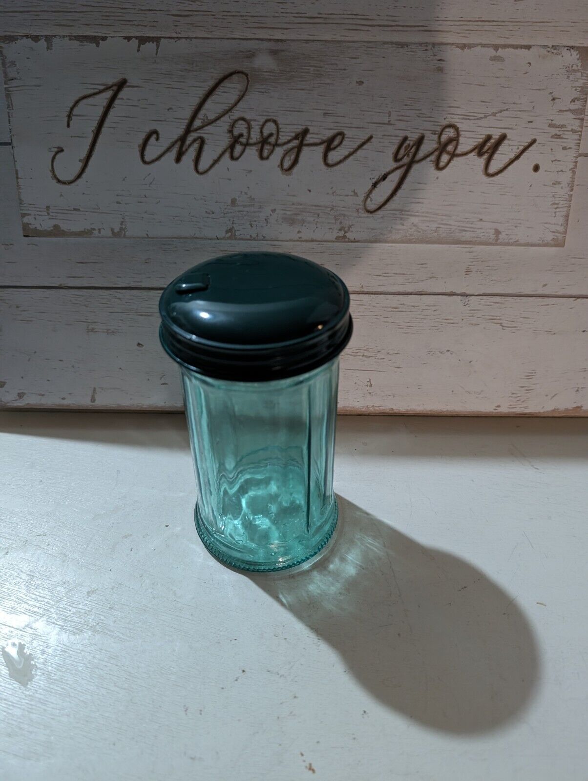 Vintage Ribbed Glass Restaurant Diner Style Sugar Dispenser Shaker Green Top