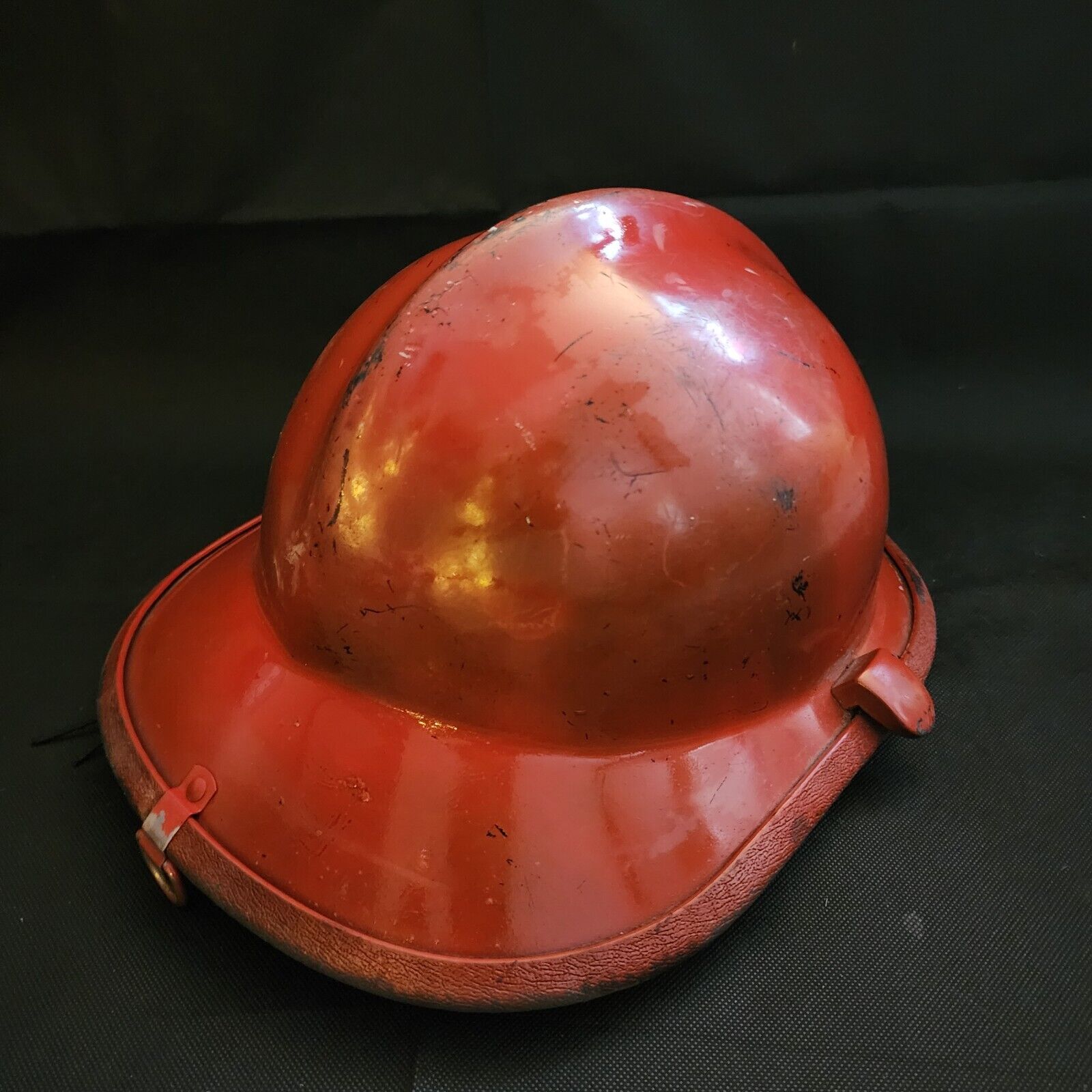 Vintage Cairns & Bros Red Fireman Helmet Firefighter Made In USA Used 1997