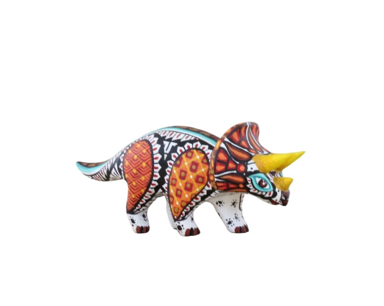 Alebrije triceratops, oaxacan wood carvings folk art handmade sculpture dinosaur
