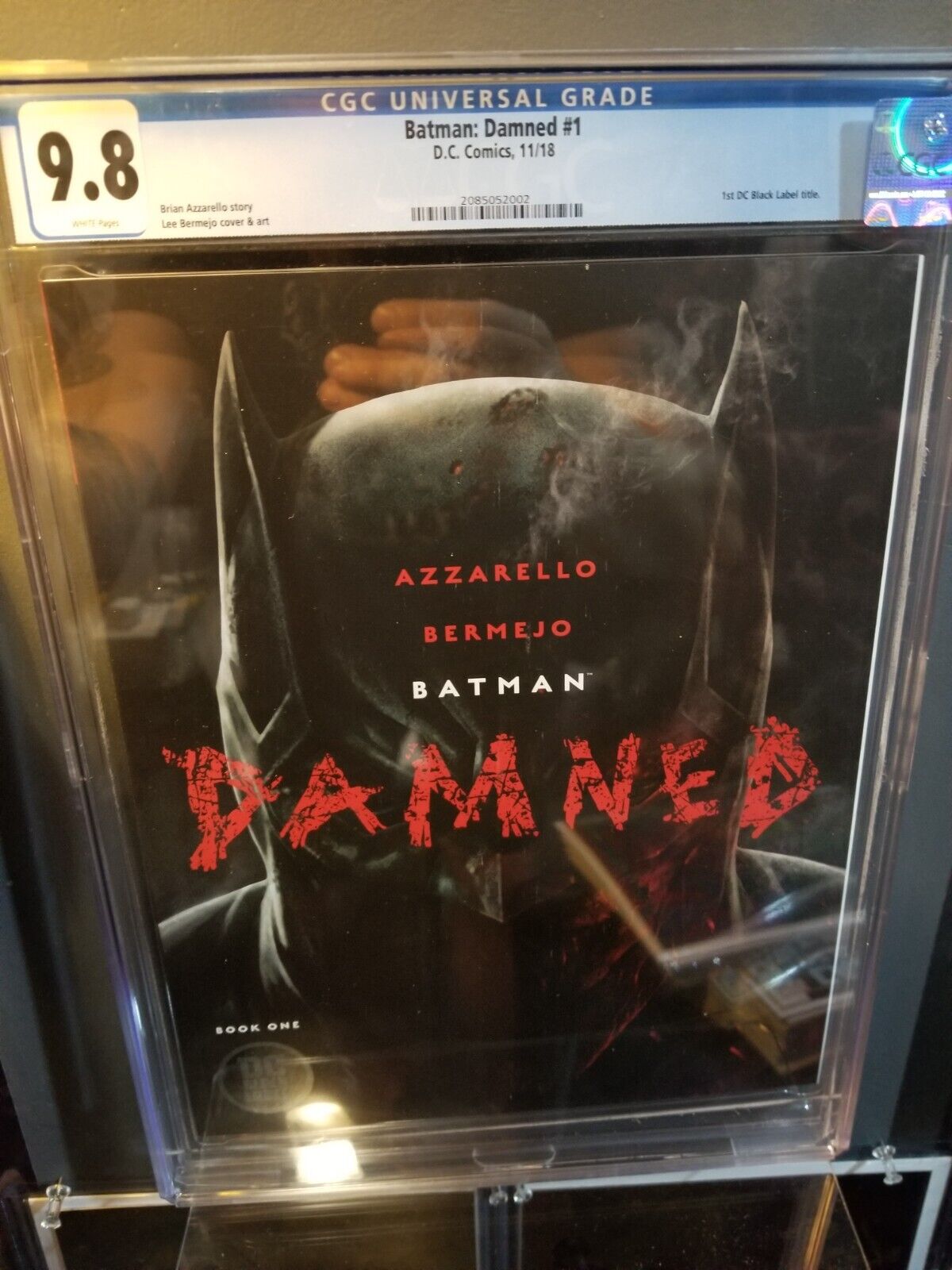BATMAN: DAMNED #1   CGC 9.8 -     🤬 Rubbing on backside - hehe