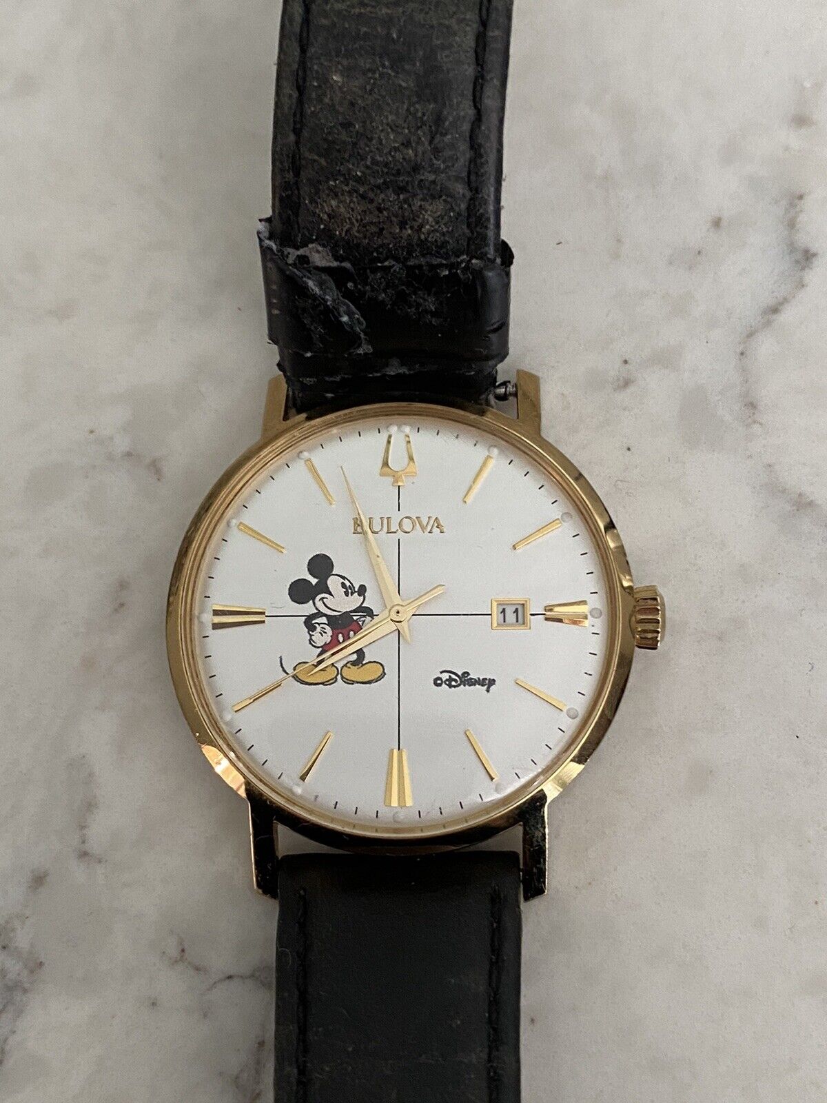 Bulova Disney Mickey Mouse Gold Tone Men’s Watch RARE 