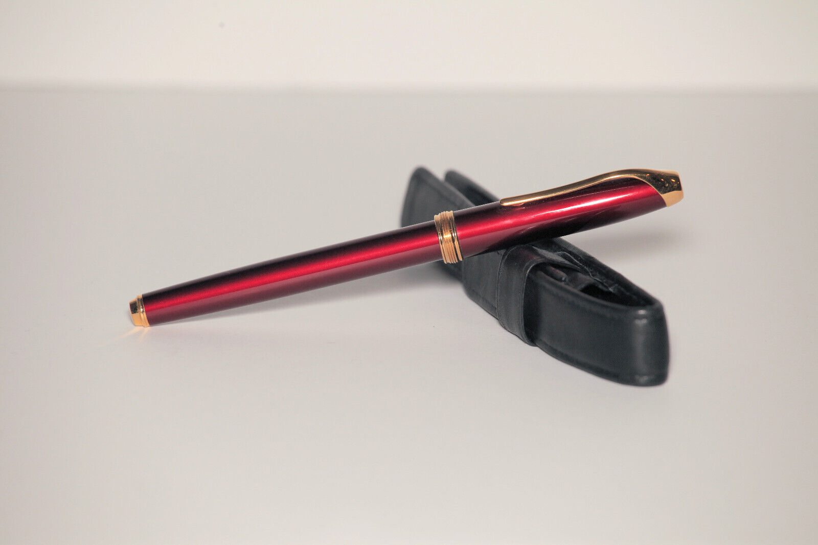 Vintage Cross Pinnacle Bordeaux (red) Lacquer rollerball Pen with gold accents
