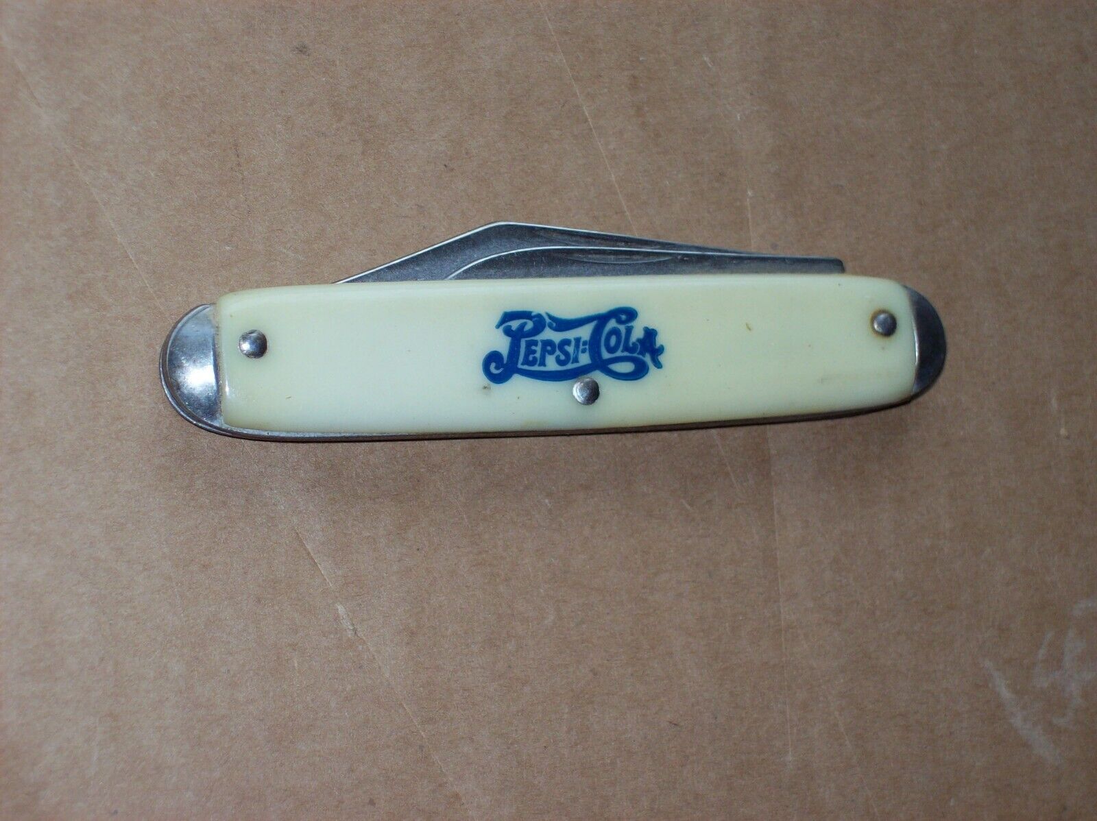 vintage Pepsi Cola 2 blade pocketknife made in the U.S.A.