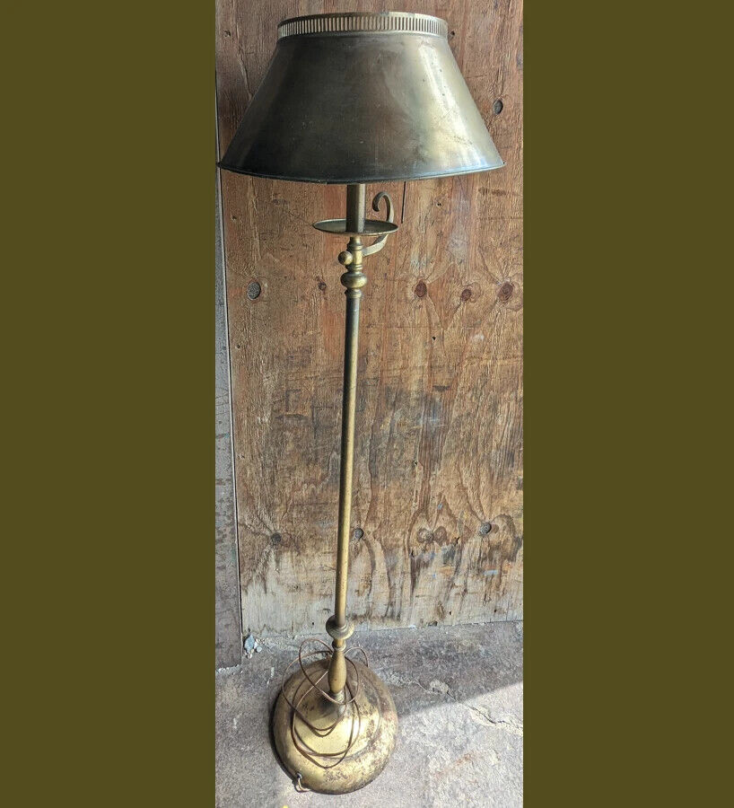 Mid-Century Brass Tole Shade Floor Lamp With Horn, corrosion on base, no finial