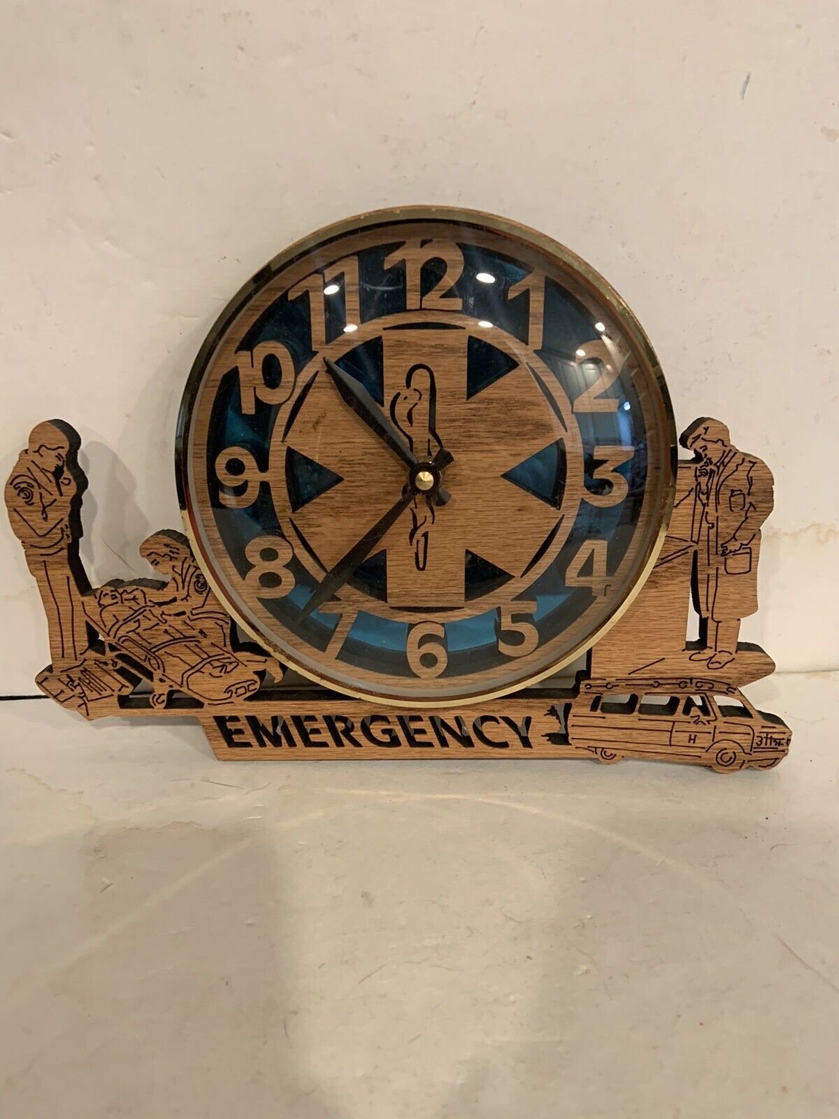 Vntg Wooden Medical Personnel Wall Clock Handmade Emergency Team Tested RARE