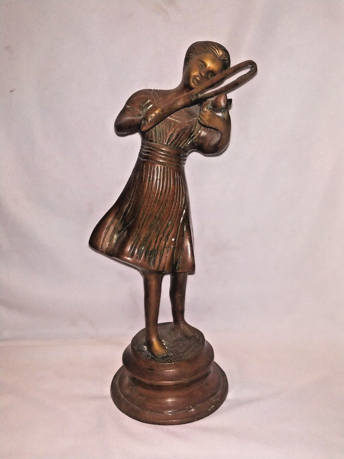 Vintage English Ethnic Bronze Figure Lady Playing Violin Music Instrument Dacor
