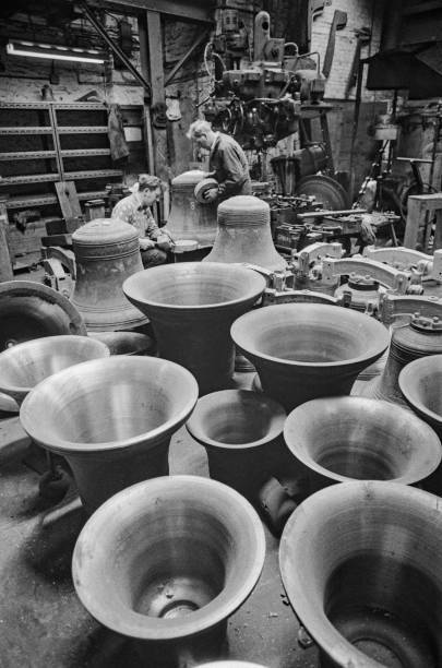Workers casting bells at the Whitechapel Bell Foundry 1974 OLD PHOTO