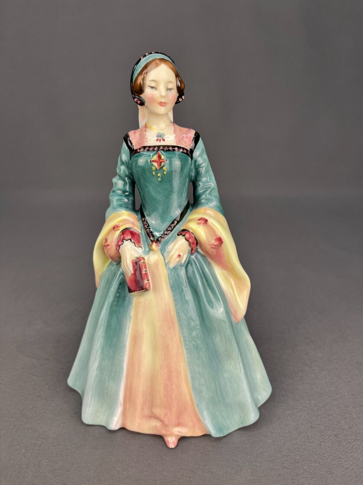 Vtg Royal Doulton Janice Figurine HN2022 1948 Green and Pink Colourway; Mint