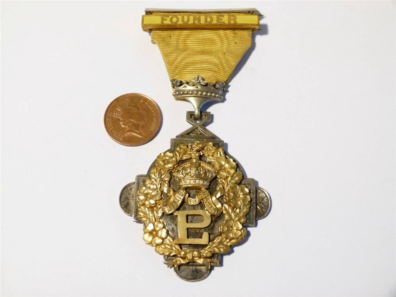 Victorian 1883 FOUNDER - PRIMROSE LEAGUE Silver Medal Rare as Hens Teeth #P18