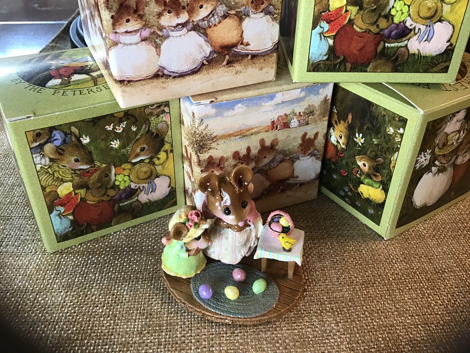 Wee Forest Folk M-330b Easter Surprise (retired) 