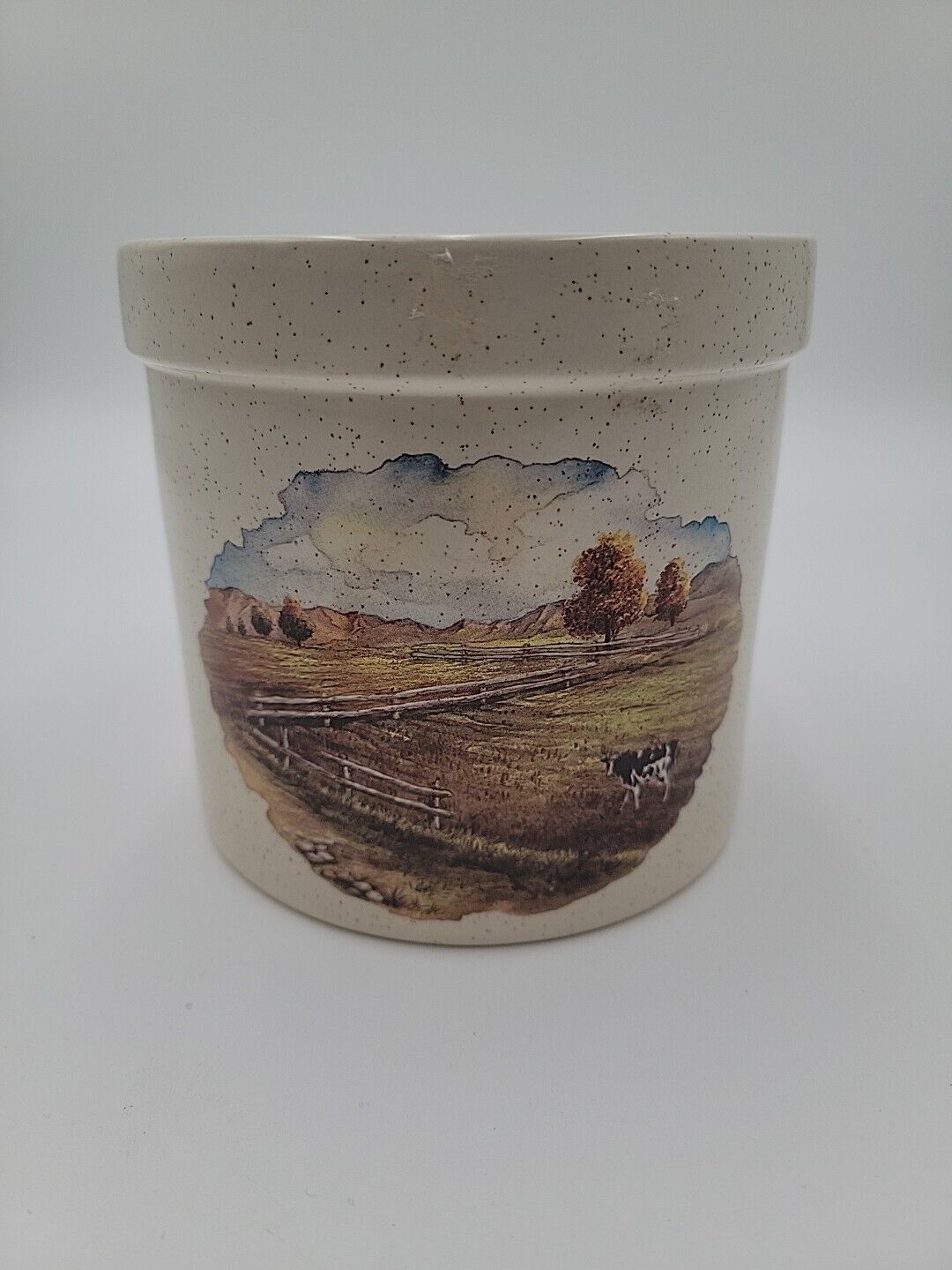 Vintage Daxinxiang Porcelain Factory Farm Scene Ceramic Stoneware Crock 5.25\