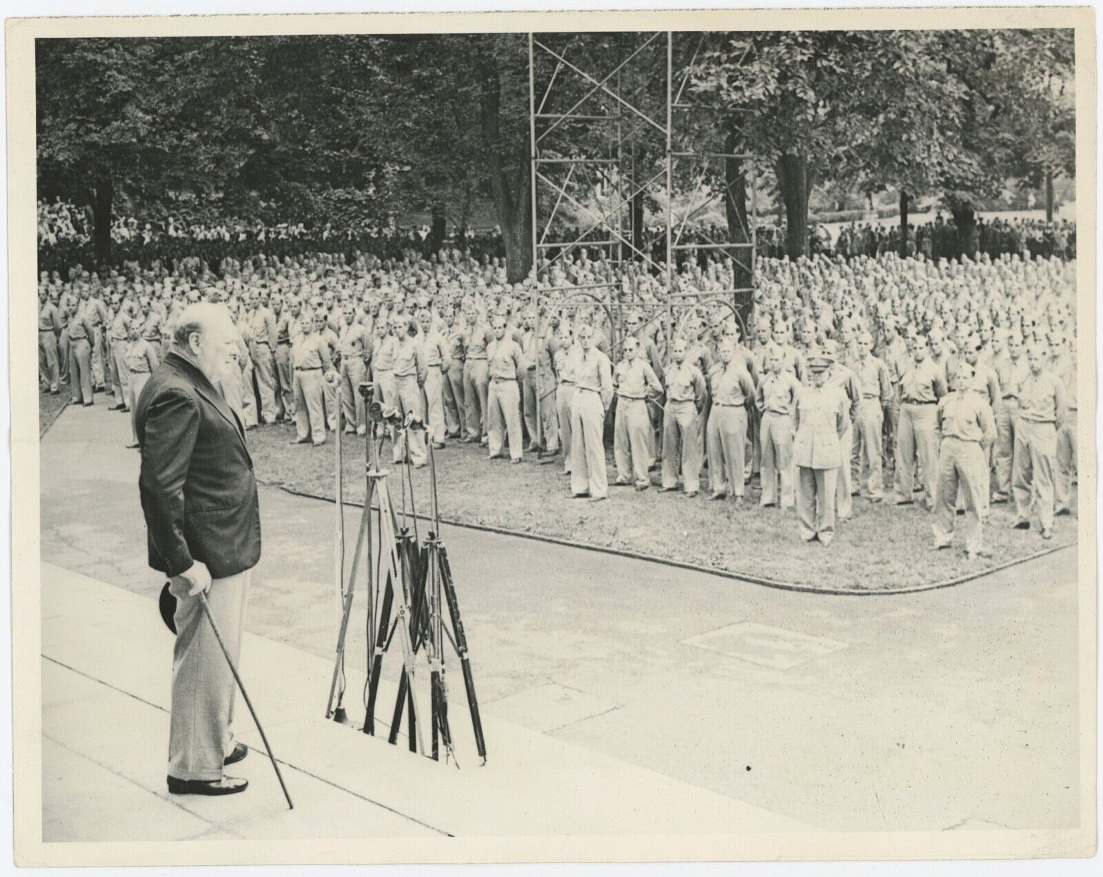 6 September 1943 press photo of Churchill addressing U.S. Naval and Army cadets