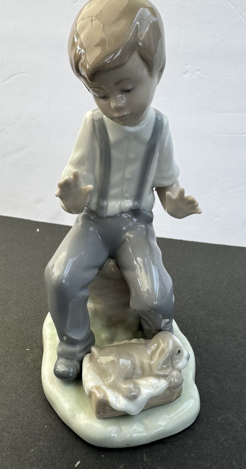 Vintage Nao by Lladro Boy with Puppy in a Basket Porcelain Figurine 7\