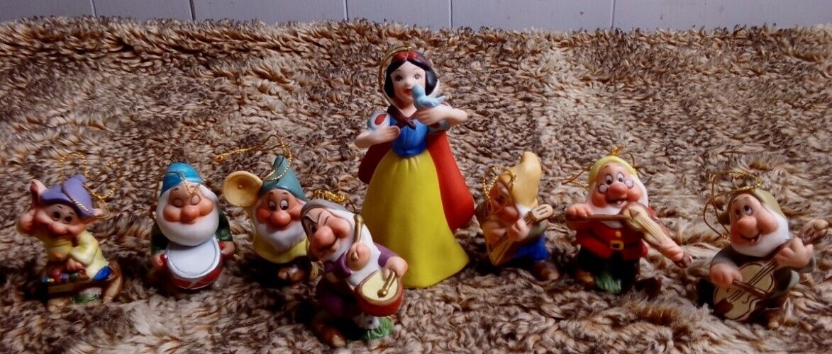 VTG Schmid Walt Disney Snow White & The Seven Dwarfs Ceramic Figure/Ornament Set