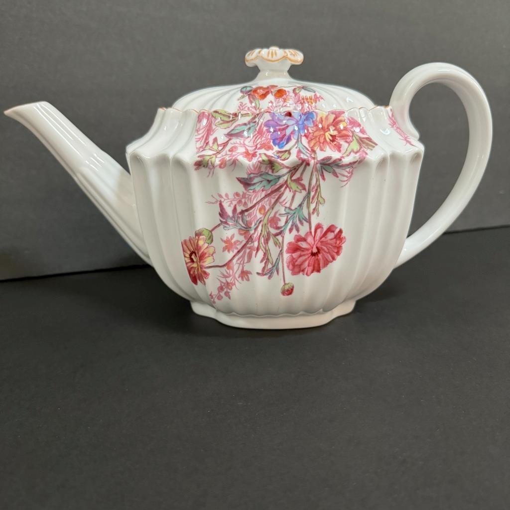 Spode Chelsea Garden Tea Pot Teapot English  Bone China England READ