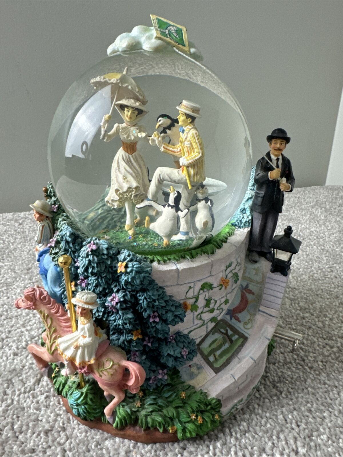 Disney Store Mary Poppins - Let's Go Fly A Kite Water Snow Globe Music SEE VIDEO