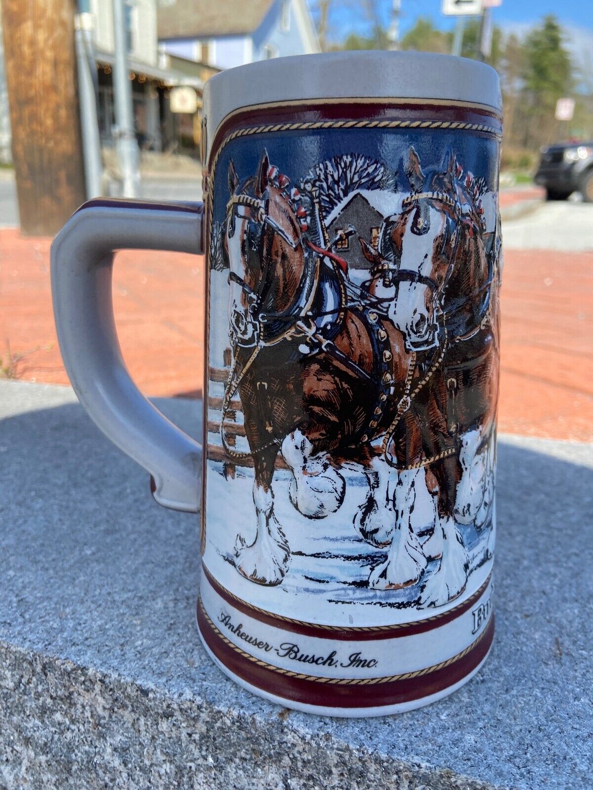 Budweiser Anheuser-Busch Inc. Clydesdale Beer Stein Collector\'s Mug 1989 winter