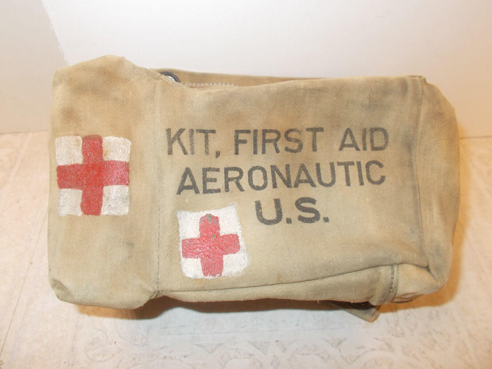 Vintage Aeronautic First Aid Kit US Military WWII? with a Few Original Contents