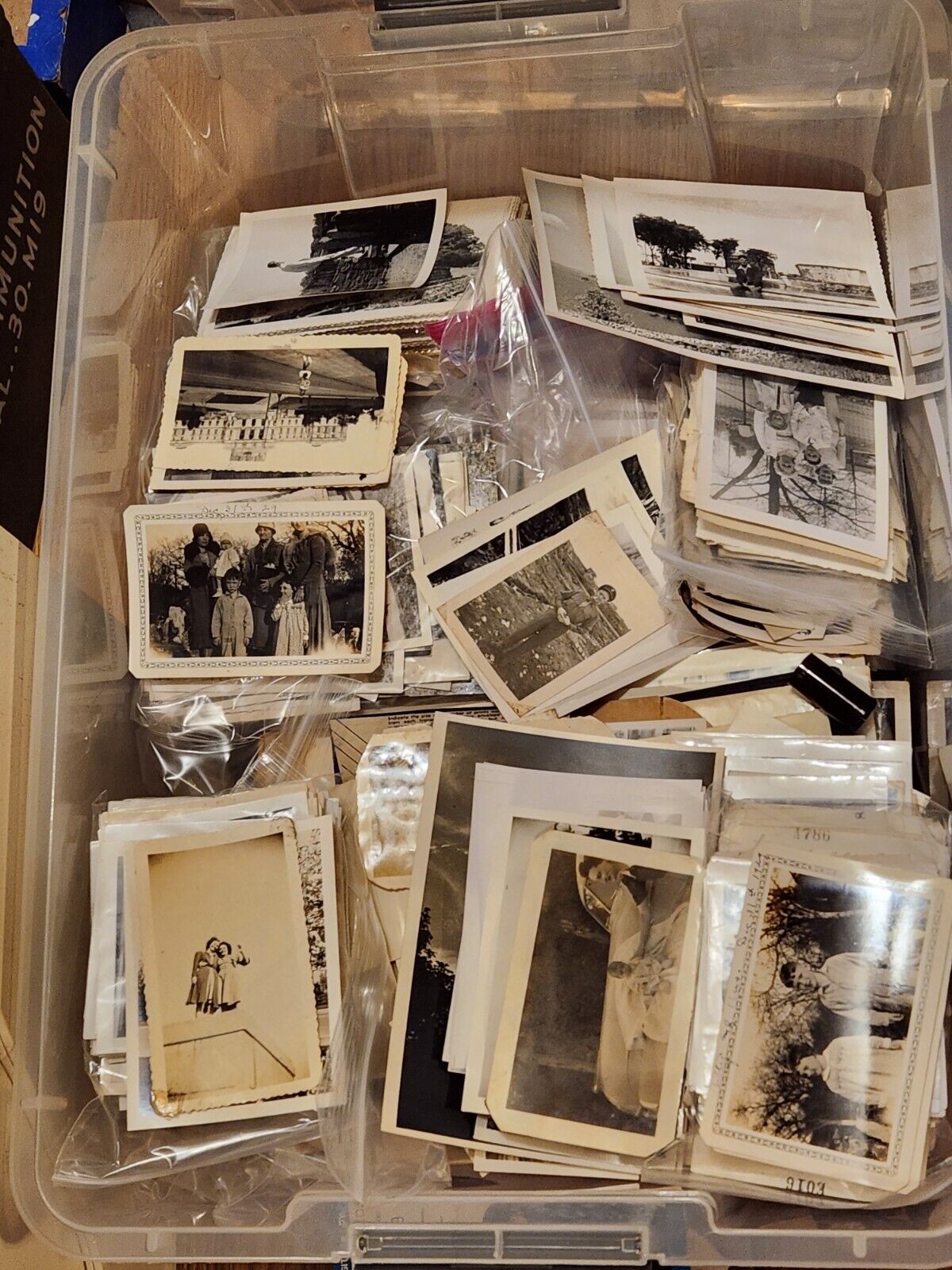 Lot 100 RANDOM Vintage BLACK & WHITE FOUND PHOTOS Old Snapshots Antique GRAB BAG