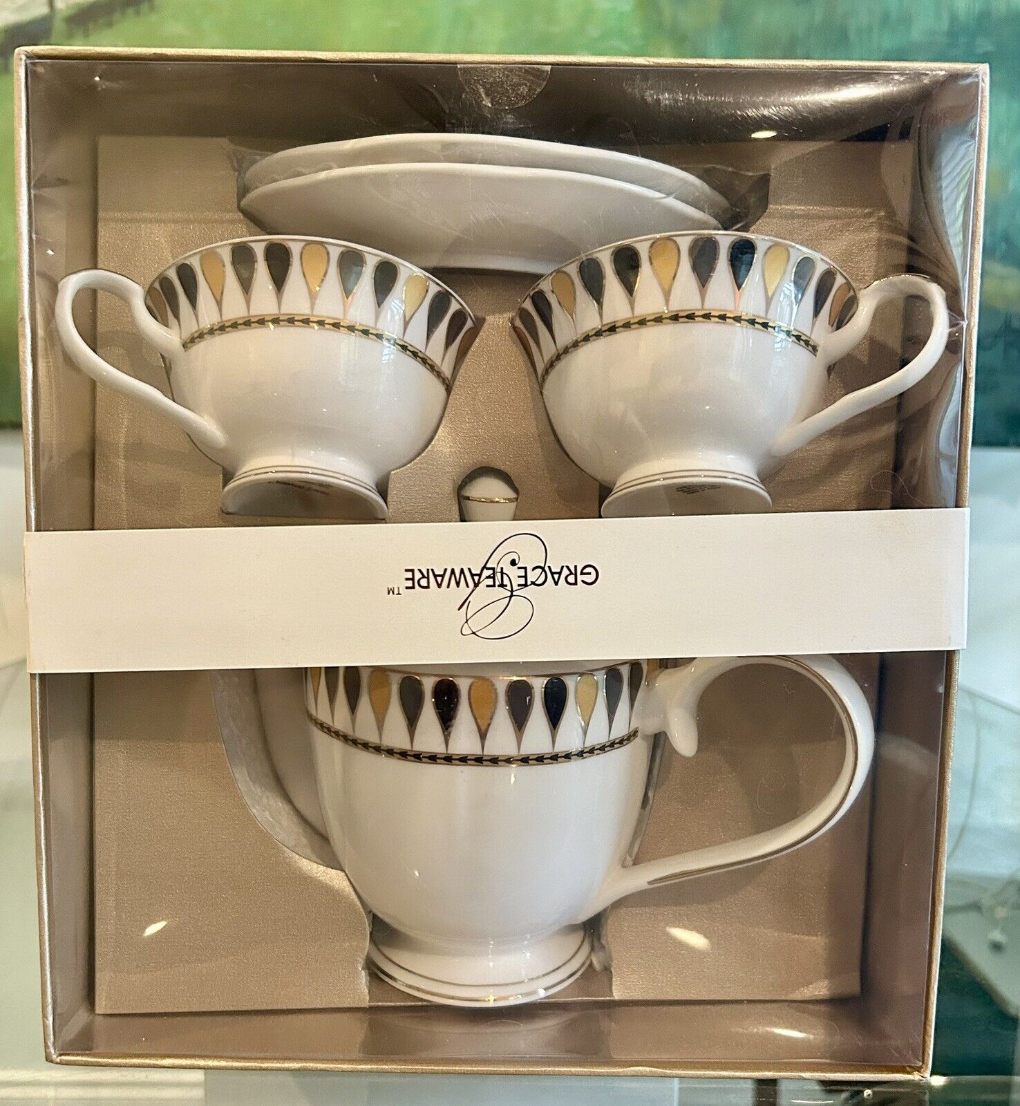 Grace Teaware Fine Porcelain 5-Piece Tea Set