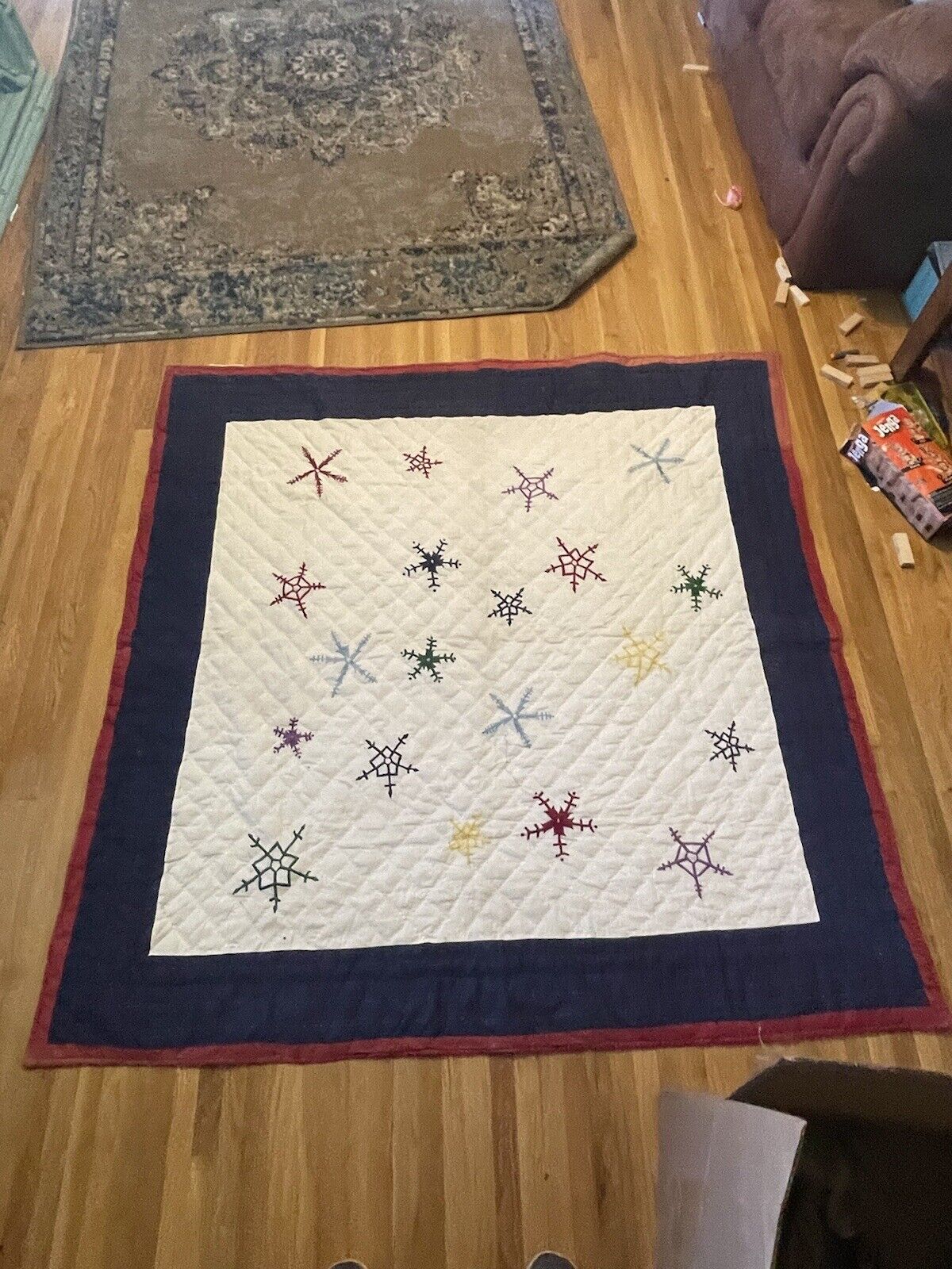 Vintage Snowflake Quilt Wall Hanging