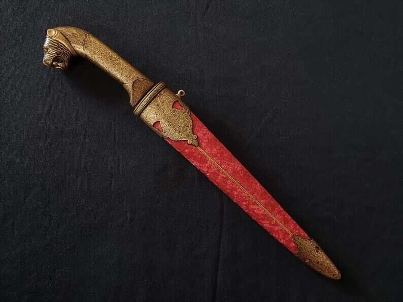 Vintage old Indo Persian Mughal Rajput Mewar Damascus chevron Koftgari knife