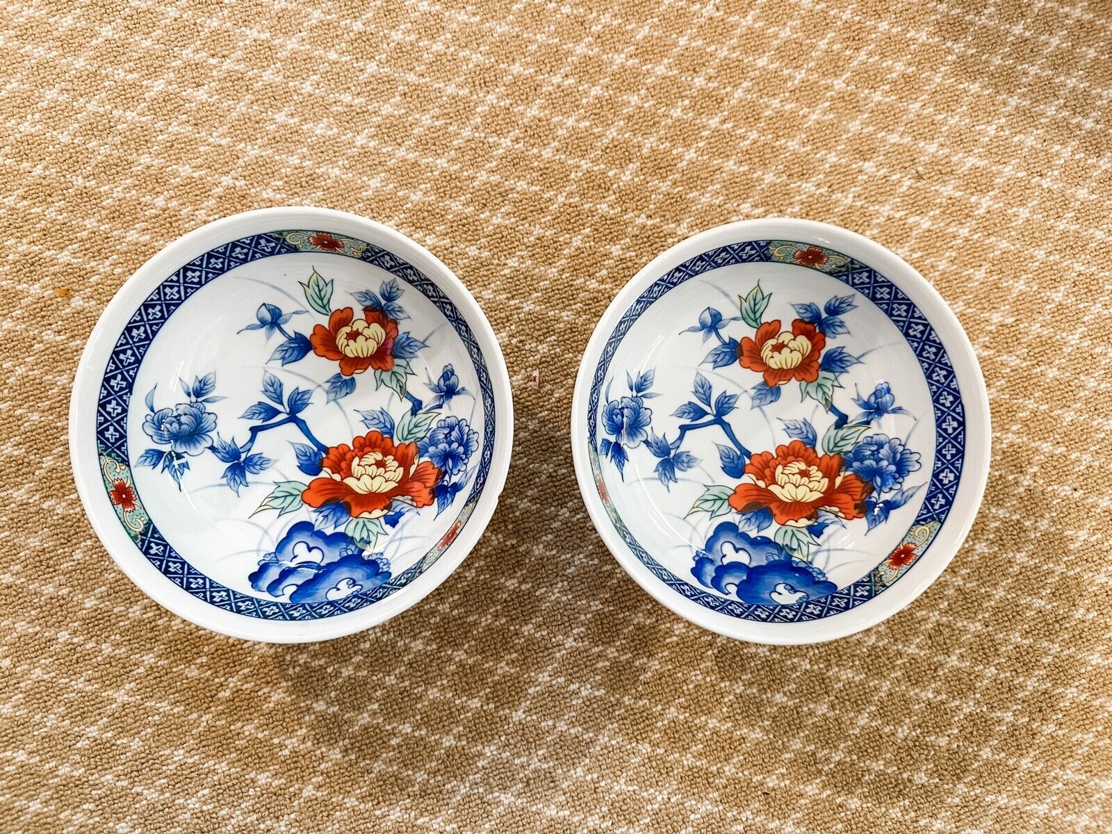 japanese porcelain covered bowl set antique