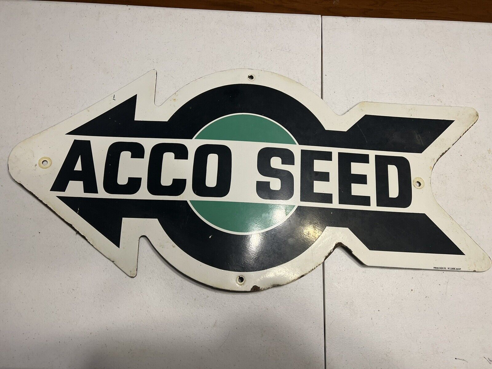 Vintage ACCO Seed Arrow Sign, Agriculture Farm Advertising, Original 30\
