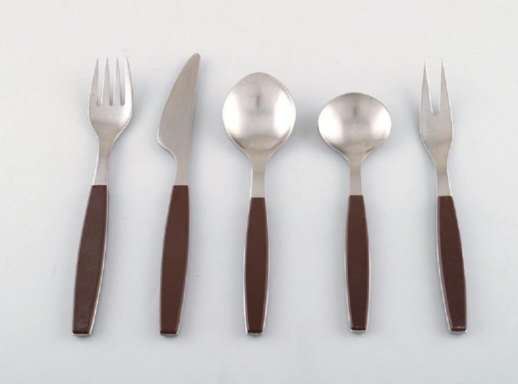 Stainless steel STRATA, HENNING KOPPEL cutlery, brown plastic.