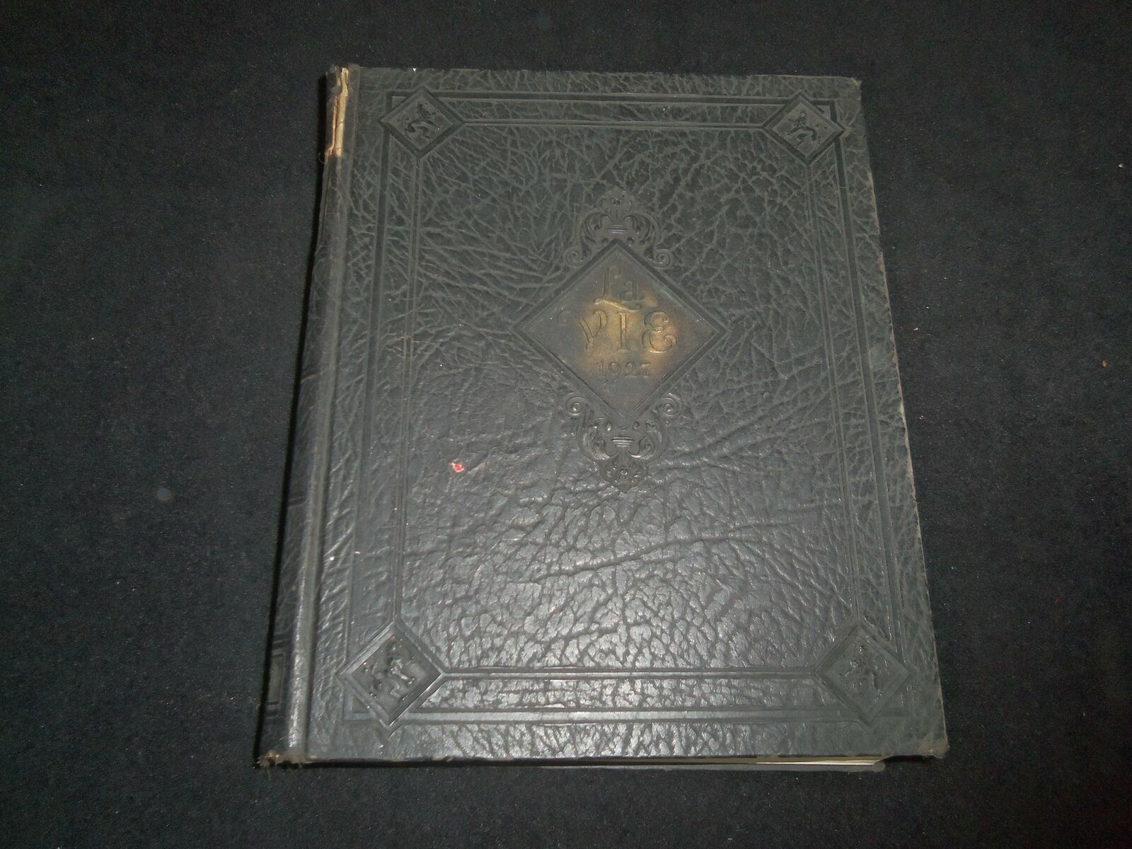1926 LA VIE PENNSYLVANIA STATE COLLEGE YEARBOOK - STATE COLLEGE, PA - YB 2540