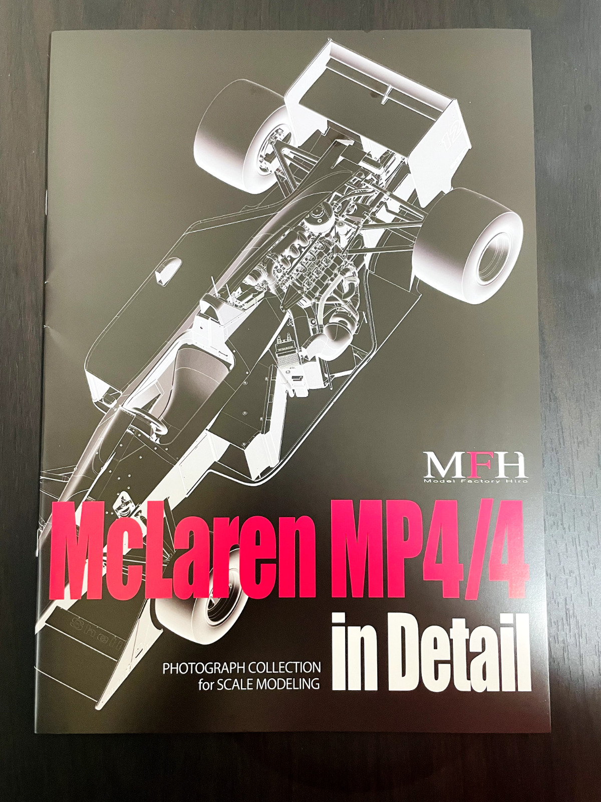 McLaren MP4/4 in Detail PHOTOGRAPH COLLECTION for SCALE MODELING No.1 Art Book