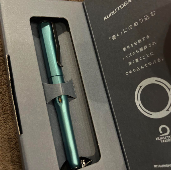 Uni Kuru Toga Dive 0.5mm Mechanical Pencil M5-5000 Dense Green Japan