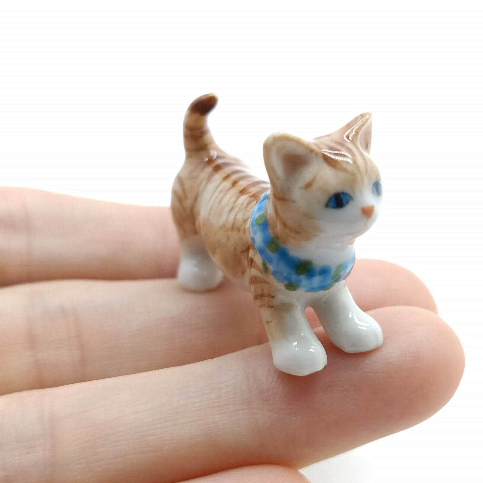 Brown Kitten Cat Hawaii Ceramic Animal Figurine Statue - CCK045