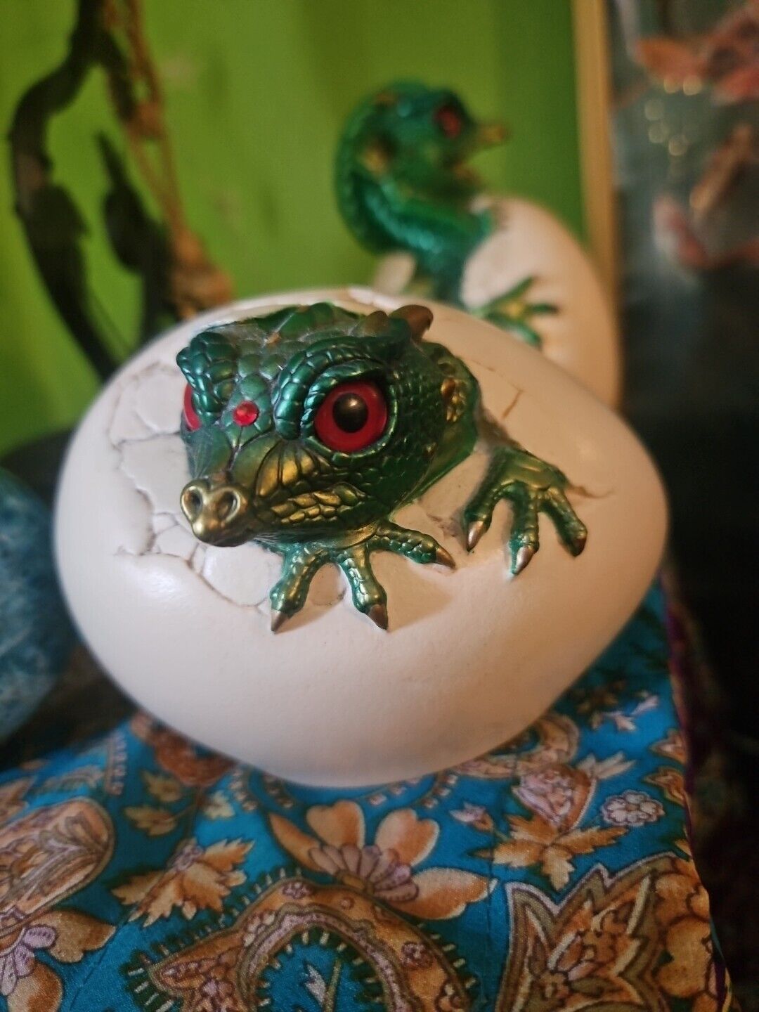Windstone Editions Emerald Hatching Kinglet Dragon Mint Condition Melody Pena 