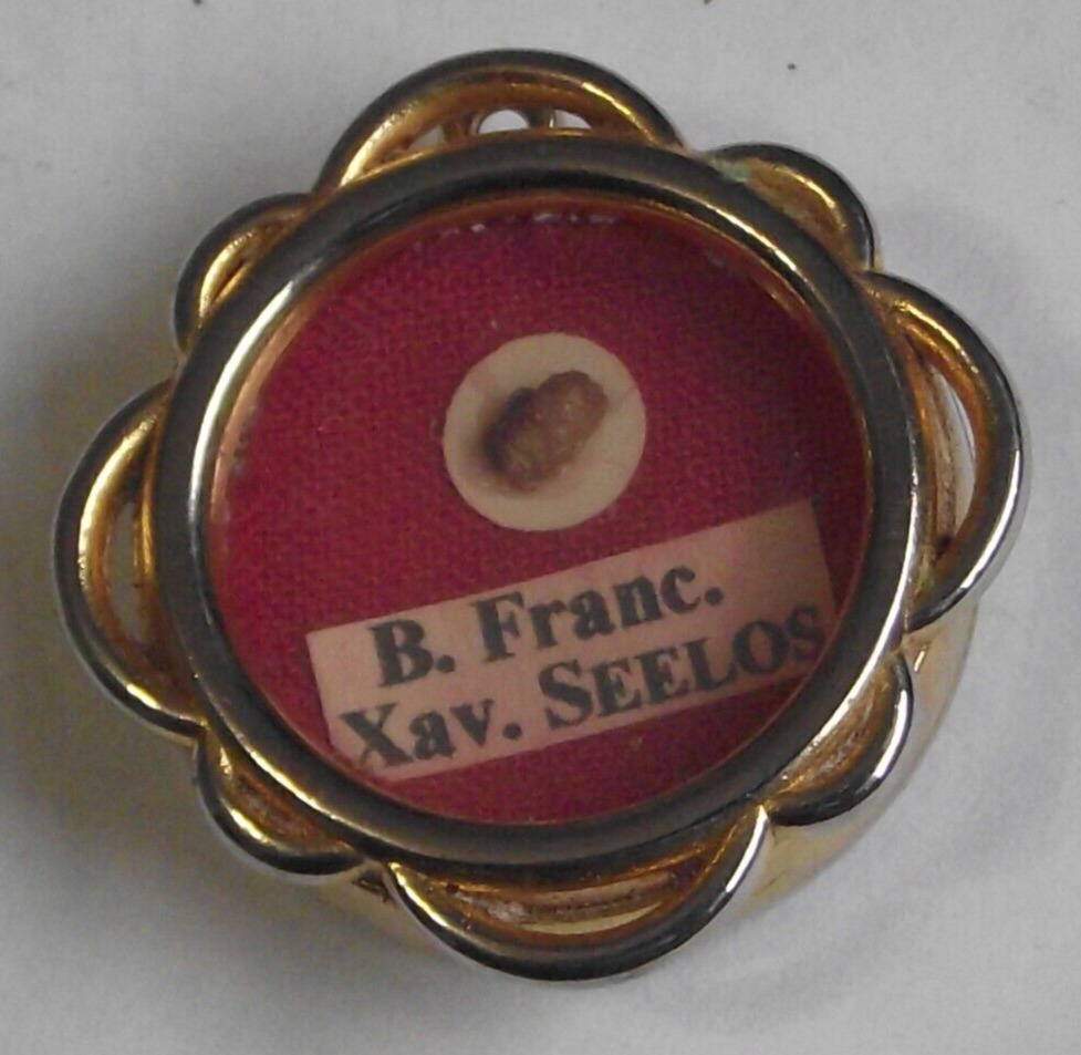 Vintage 1st class relic Francis X Seelos reliquary pendant No COA strings intact