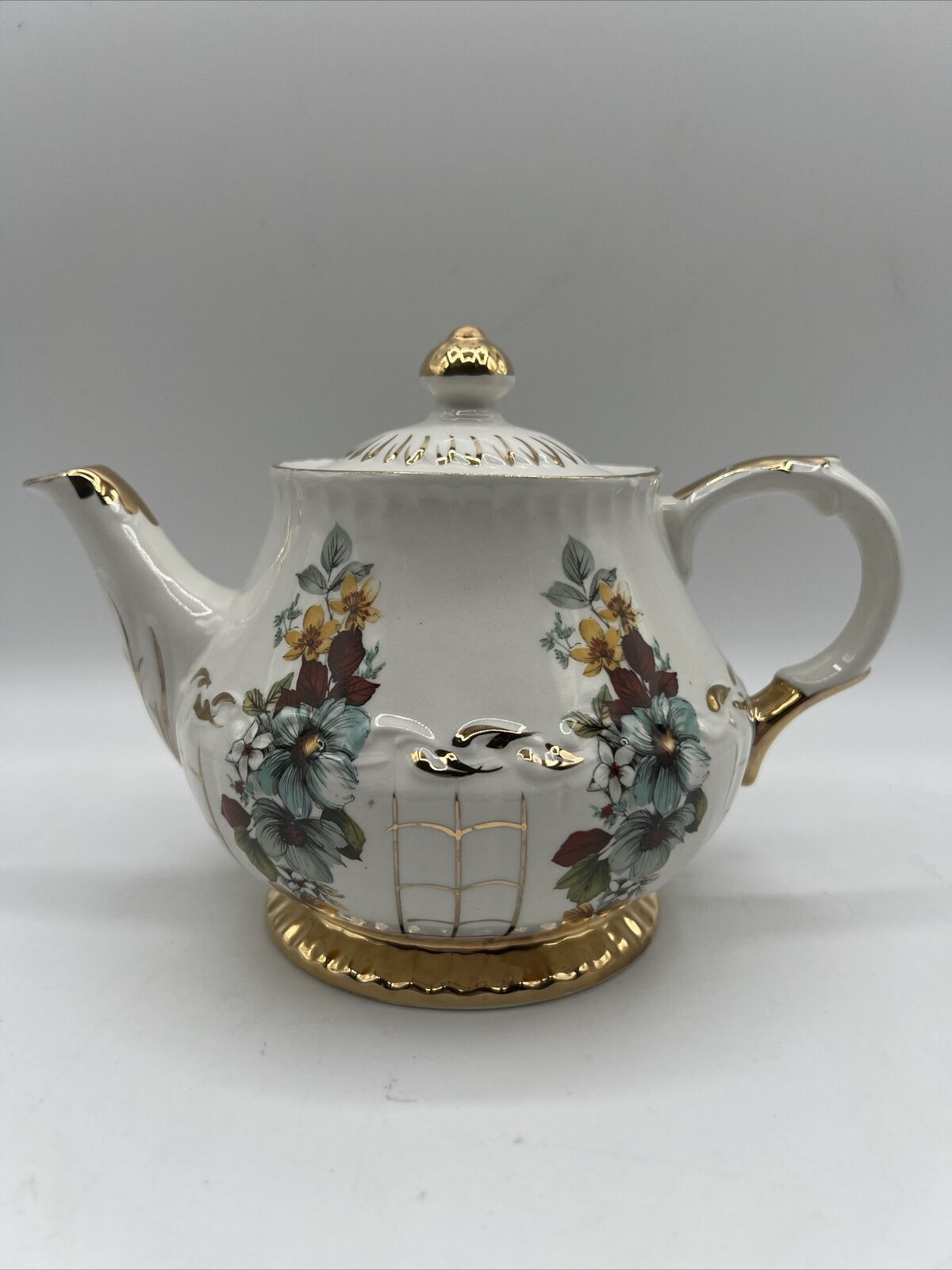 Vintage Teapot Ellgreave White Gilt Assorted Brilliant Flowers Porcelain Footed