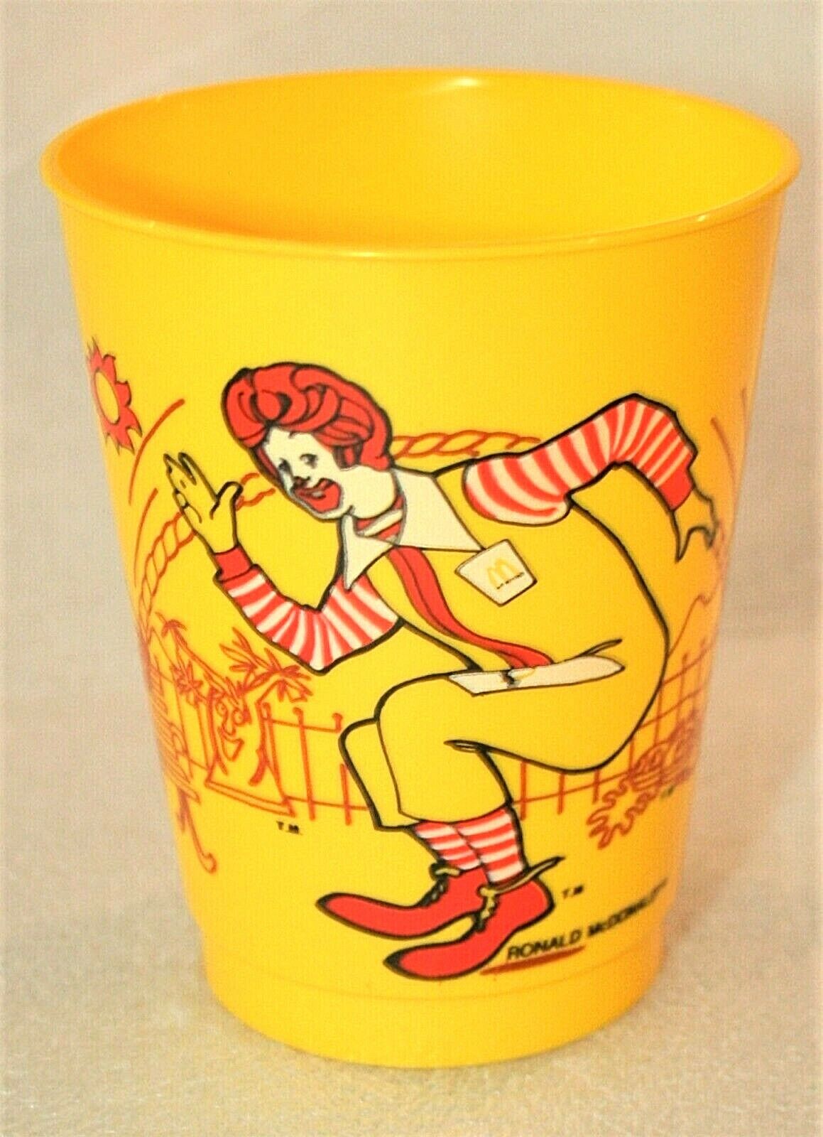 Vintage Ronald McDonald With Monkeys Plastic Drinking Cup NOS New 1978